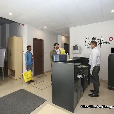 Oyo 81641 Collection O Hotel A1 Residency Nova Deli Exterior foto